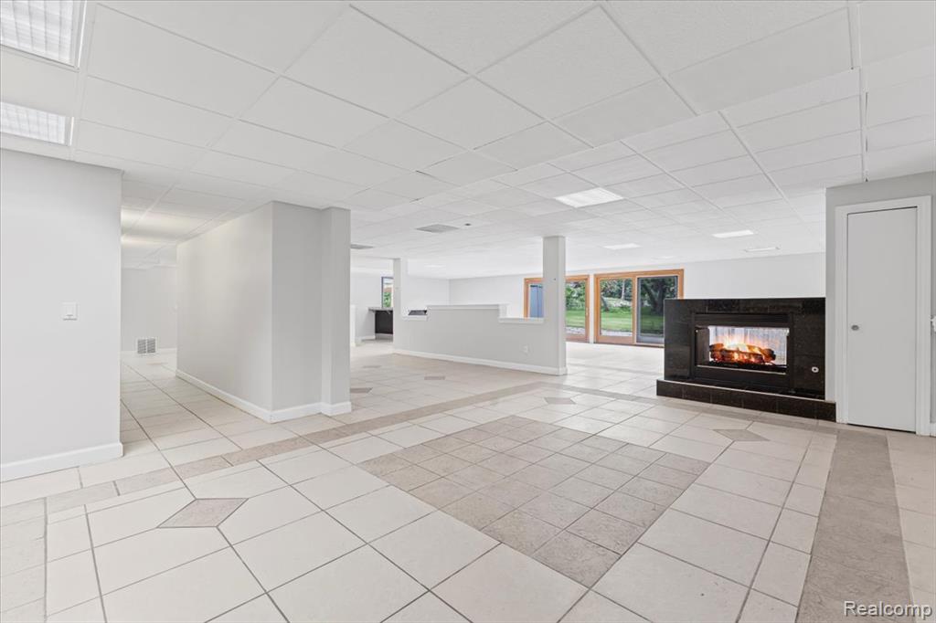3440 Lone Pine Road West Bloomfield, MI 48323 - Photo 79 of 83