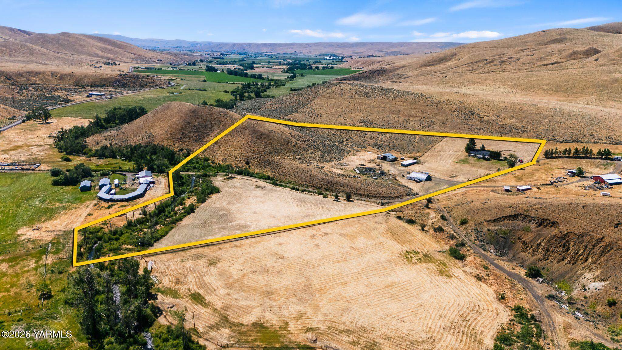 14190 North Wenas Road Selah, WA 98942 - Photo 1 of 35 5_14190 N Wenas Rd Aerials-4 prop