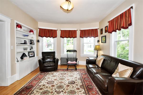 6 Lincoln Street Maynard, MA 01754 - Photo 5 of 23 Gallery Image 5
