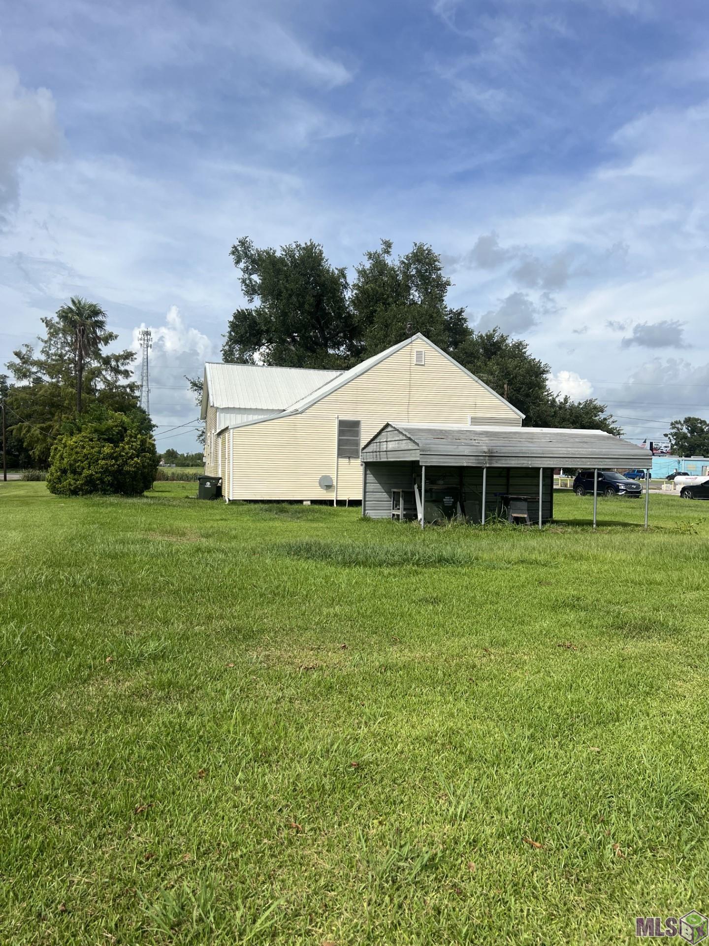 2015 Bayou Blue Road Houma, LA 70364 - Photo 14 of 14 Back View