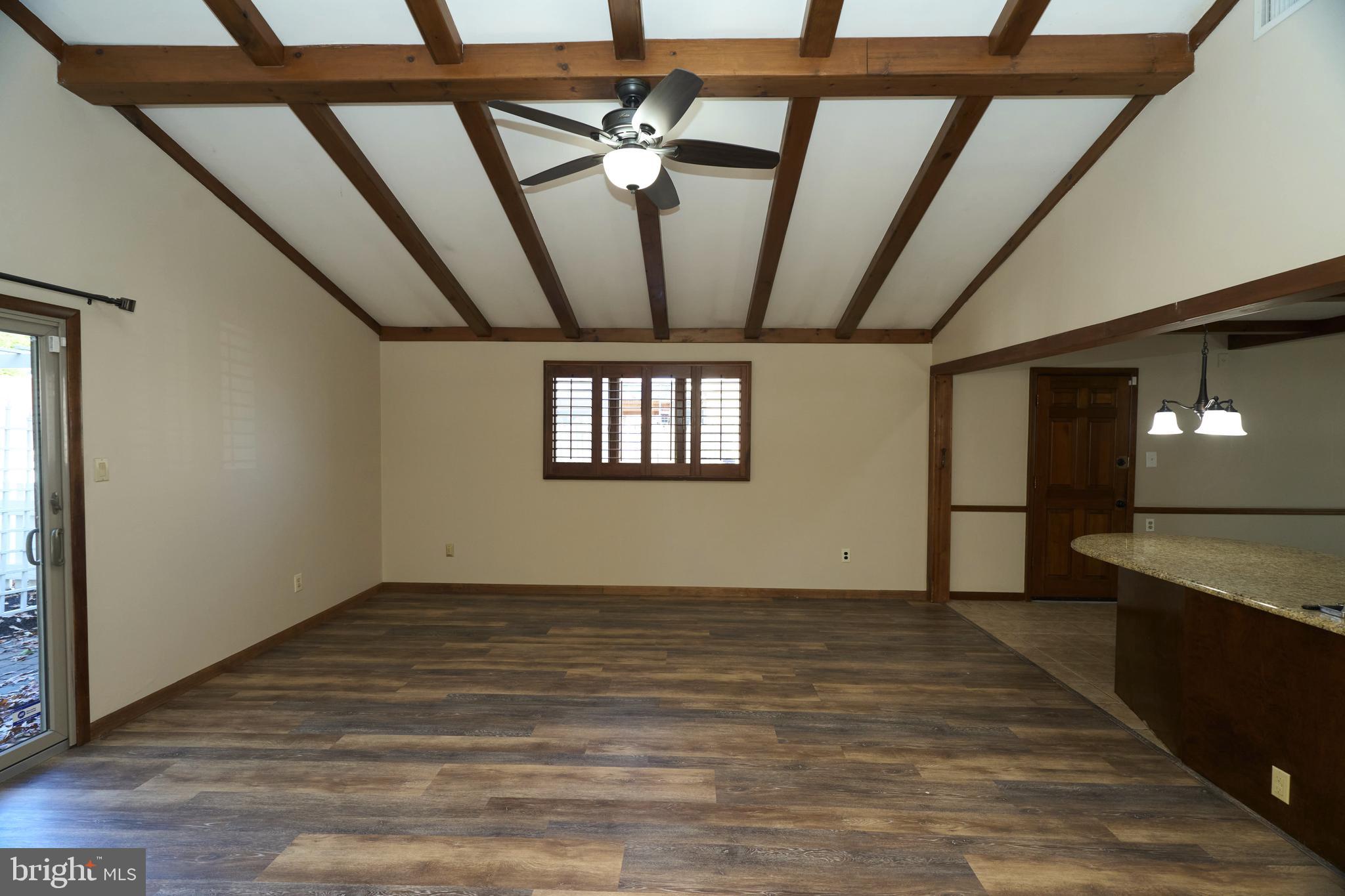 550 Stevens Road Morrisville, PA 19067 - Photo 23 of 43 Family Room with Beams