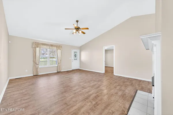 $1,950 | 39 Calloway Drive, Crossville, TN 38555