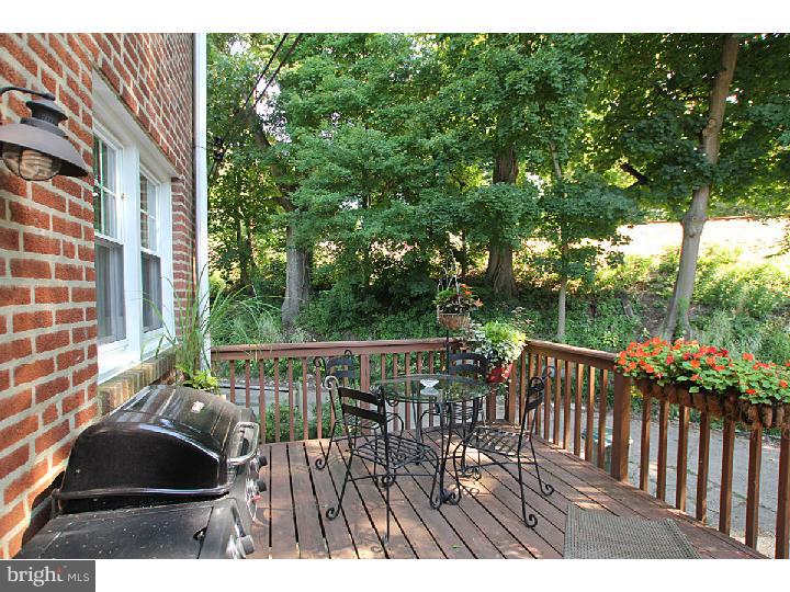 8065 Winston Road Philadelphia, PA 19118 - Photo 11 of 25 Gallery Image 11