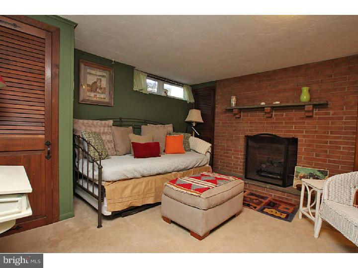8065 Winston Road Philadelphia, PA 19118 - Photo 19 of 25 Gallery Image 19