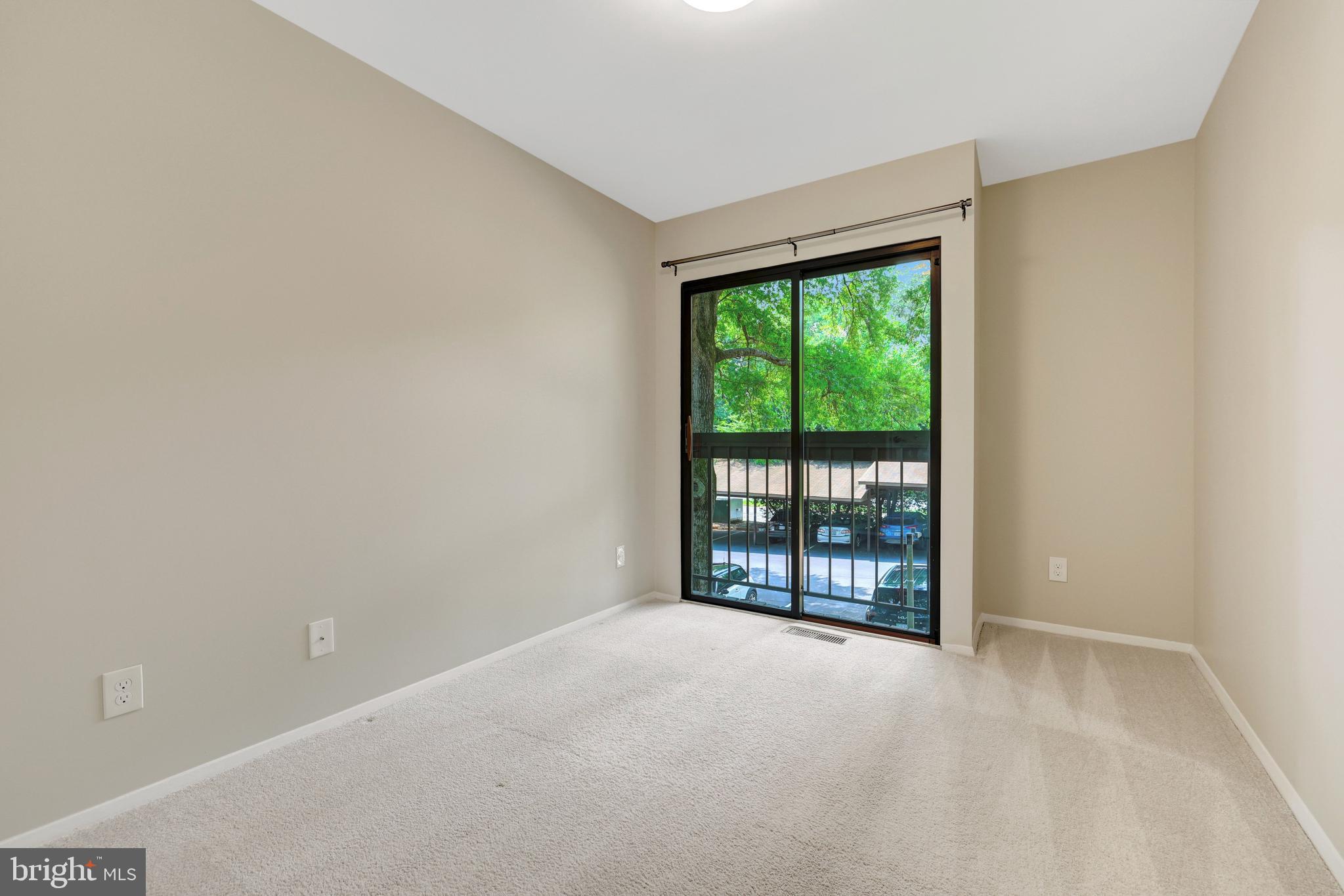 11640 Ivystone Court, Unit 2A2 Reston, VA 20191 - Photo 28 of 36 UL - Bedroom 2