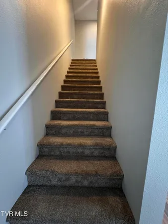 $1,500 | 2121 South Greenwood Drive, Unit 205, Johnson City, TN 37604