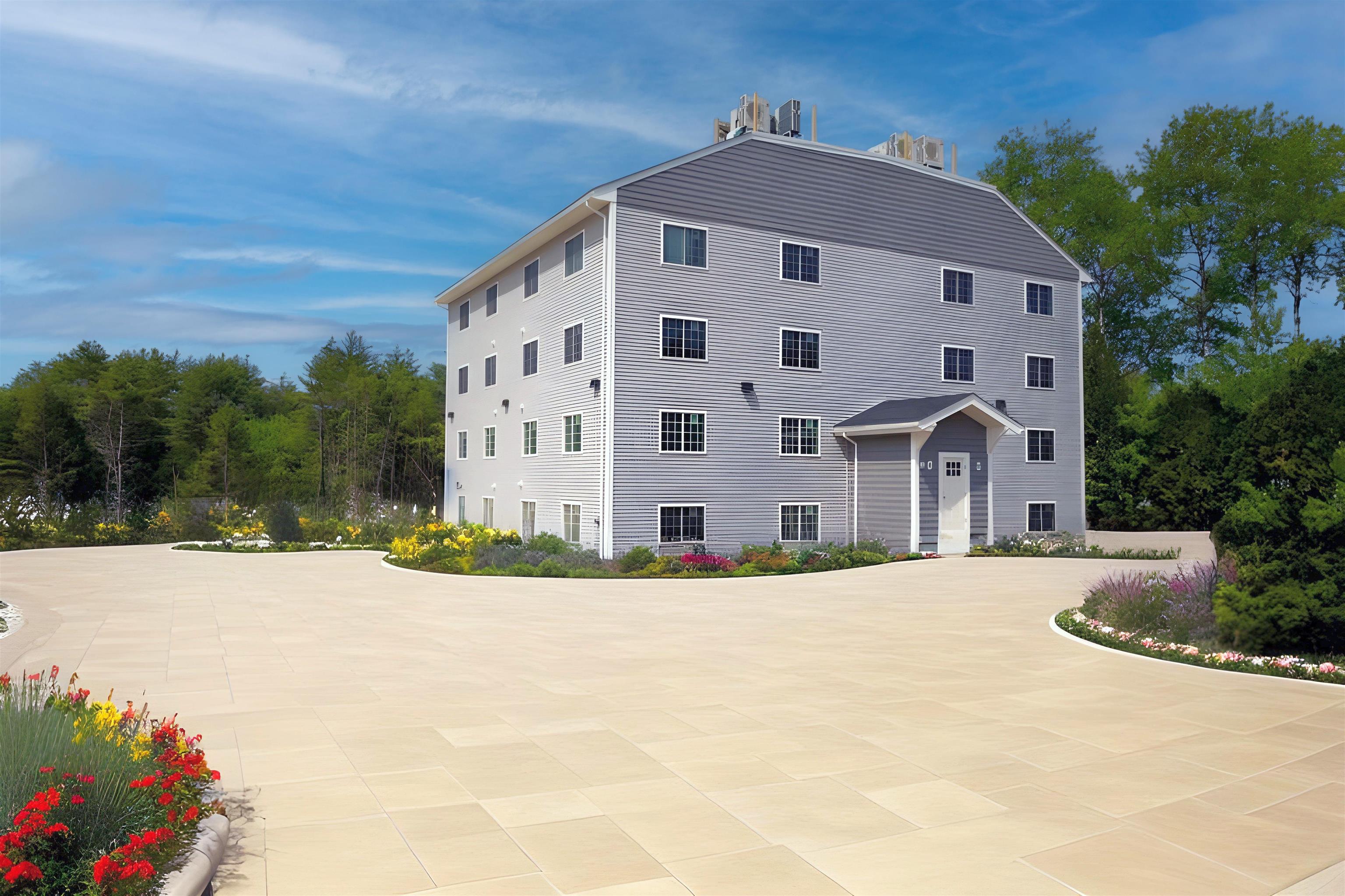 455 Highway 16 Ossipee, NH 03864 - Photo 10 of 13