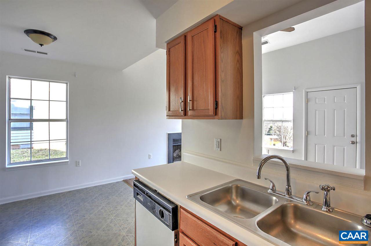 957 Rives Street Charlottesville, VA 22902 - Photo 9 of 17 Gallery Image 9