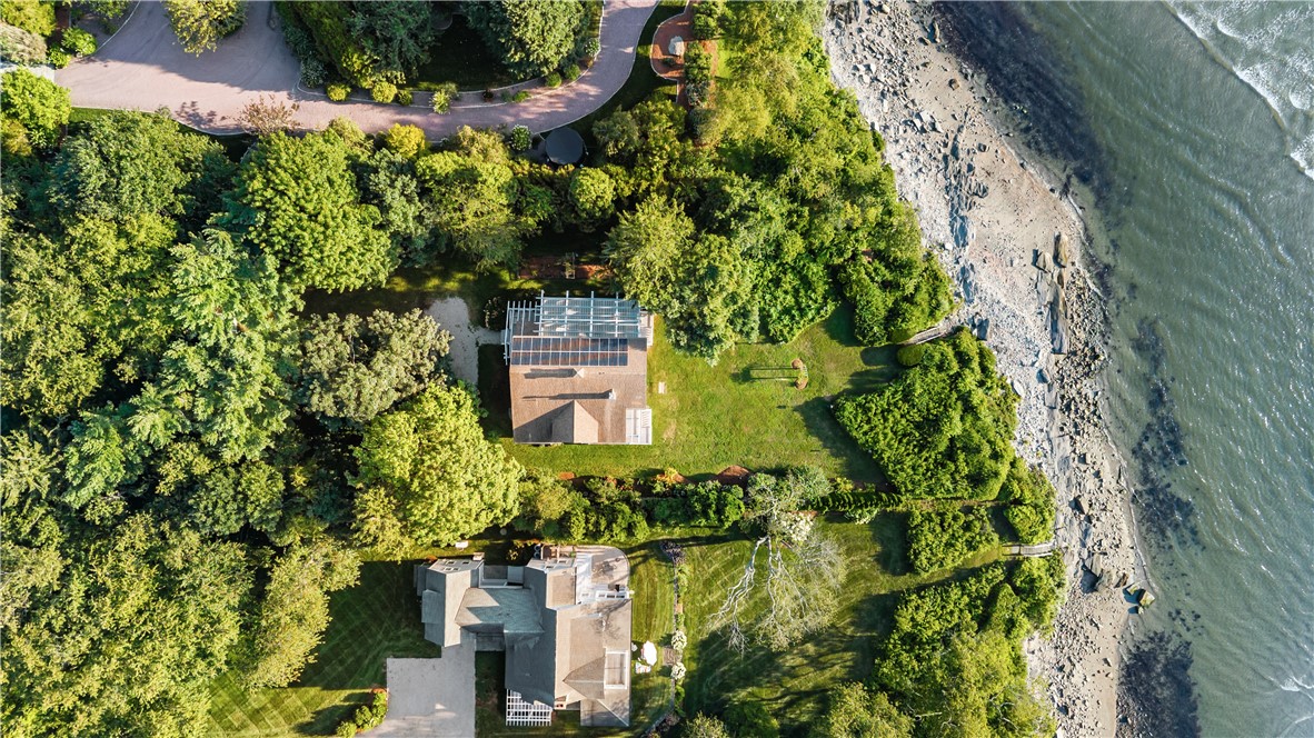 109 High Hill Road Tiverton, RI 02878 - Photo 8 of 48 Gallery Image 8