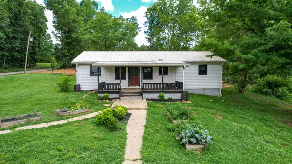 $299,000 | 618 Carter Road Southeast, Cleveland, TN 37323