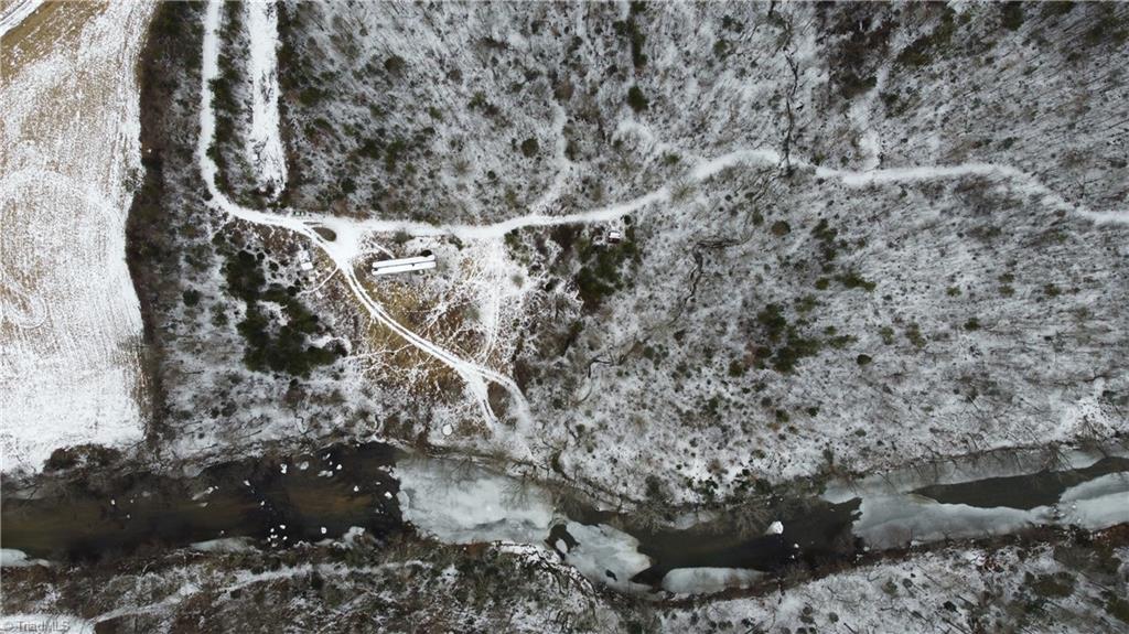 747 Chandler Road Dobson, NC 27017 - Photo 5 of 46