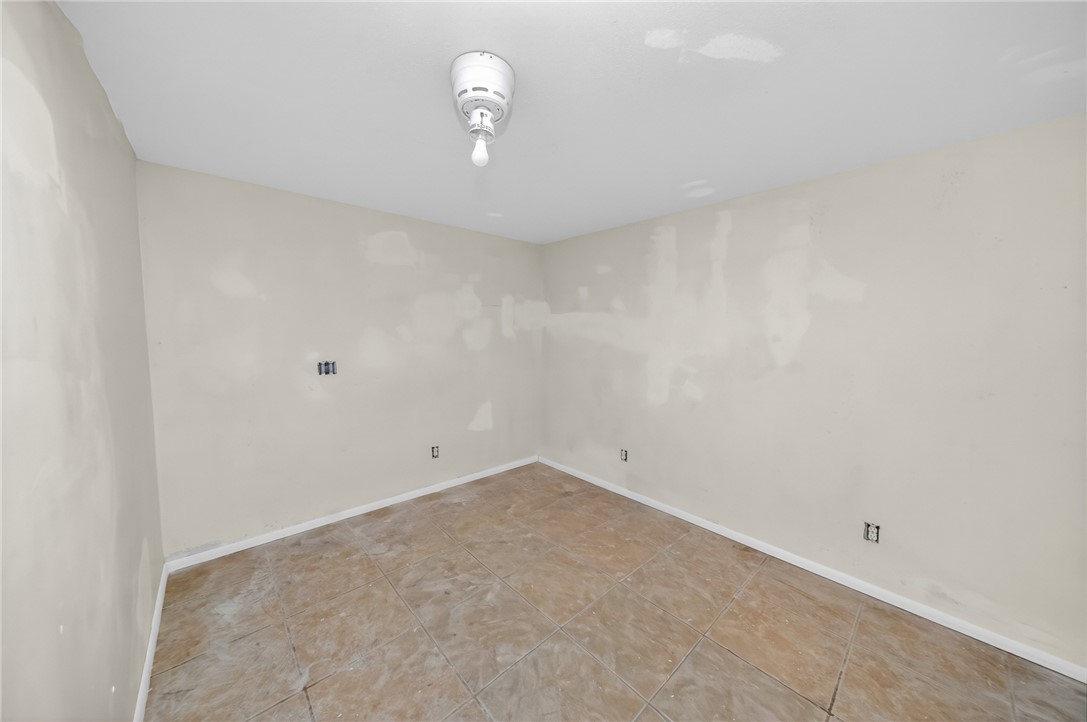 16634 Diego Road Yucca, AZ 86438 - Photo 12 of 19