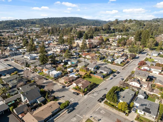 $1,350,000 | 133 Washburn Avenue, Santa Cruz, CA 95060