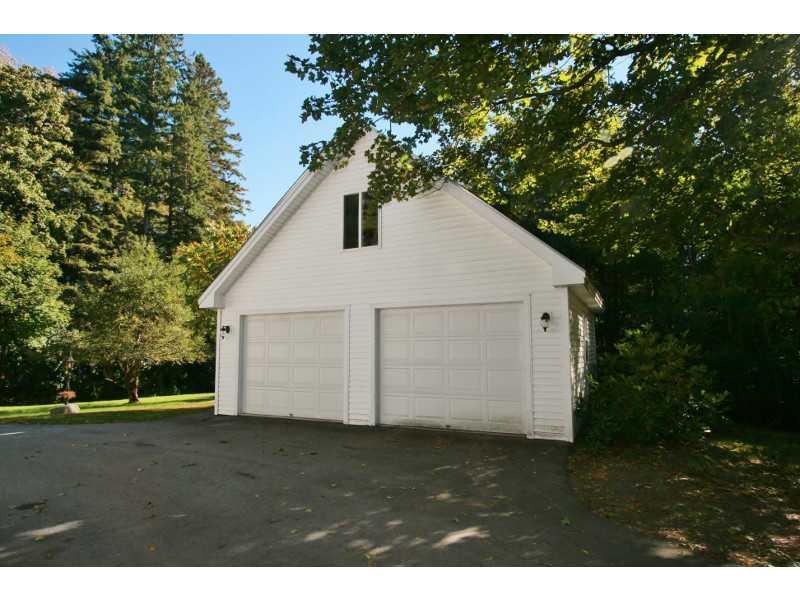 1295 State Street Bangor, ME 04401 - Photo 22 of 26 Parking Lot/Garage.