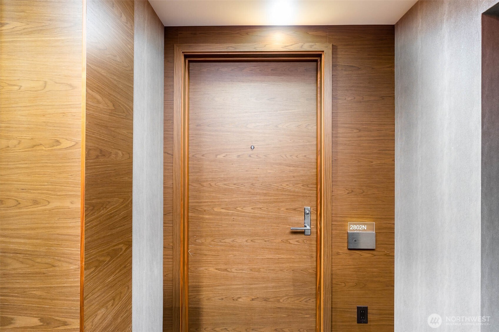 583 Battery Street, Unit 2802 Seattle, WA 98119 - Photo 2 of 30