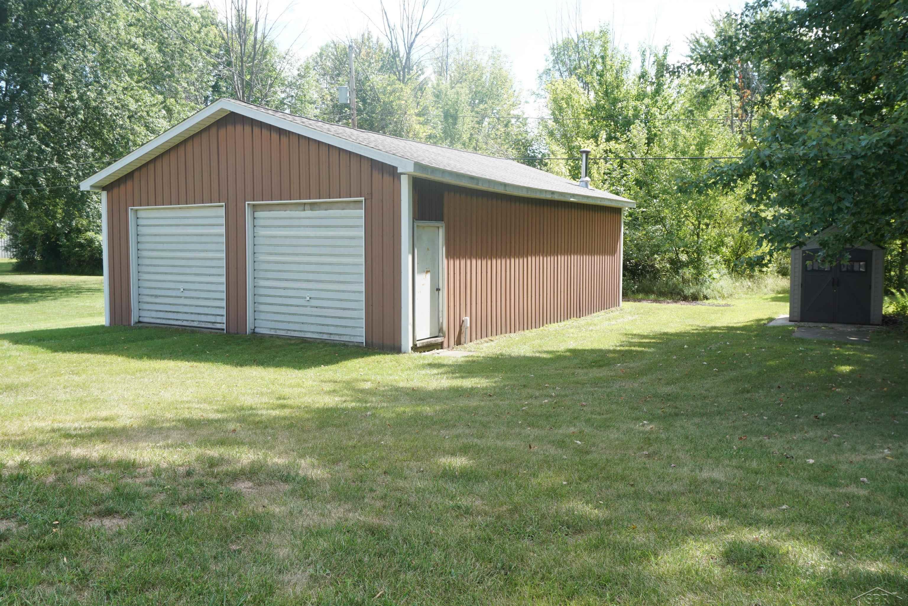 4780 East Wackerly Road Midland, MI 48642 - Photo 24 of 25 50088232-23.JPG