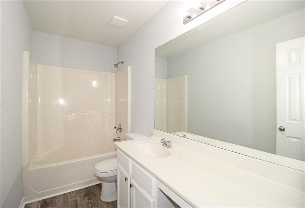 6263 Shell Drive Southwest Atlanta, GA 30331 - Photo 28 of 40 Gallery Image 28
