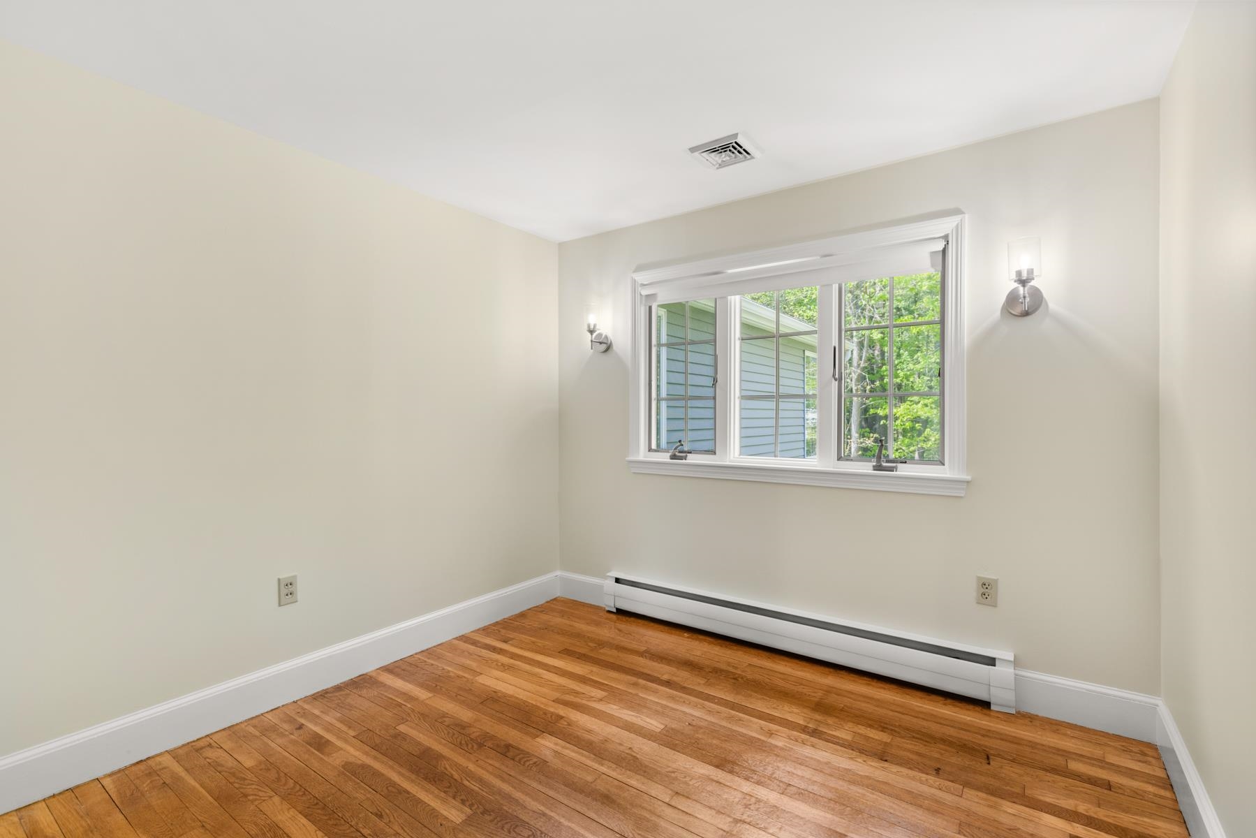 130 Exeter Road Hampton, NH 03842 - Photo 12 of 35