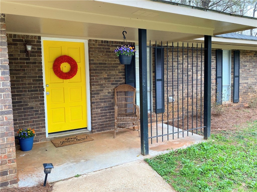 1105 Rustic Ridge Road Auburn, AL 36830 - Photo 4 of 32 Gallery Image 4