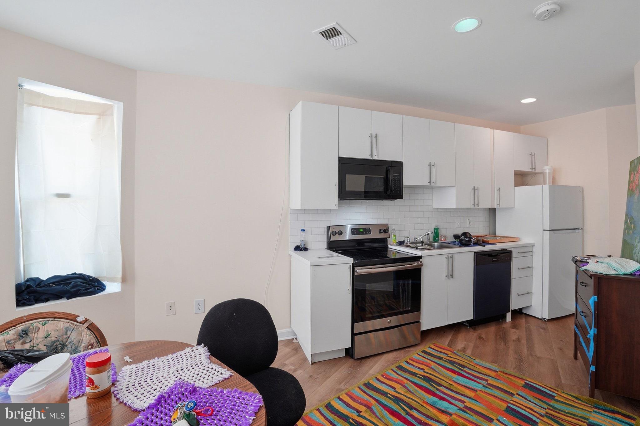 1500 Columbia Road Northwest Washington, DC 20009 - Photo 6 of 10