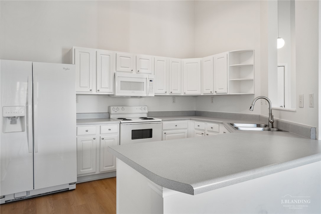 111 Wexford Drive, Unit 303 Anderson, SC 29621 - Photo 11 of 22