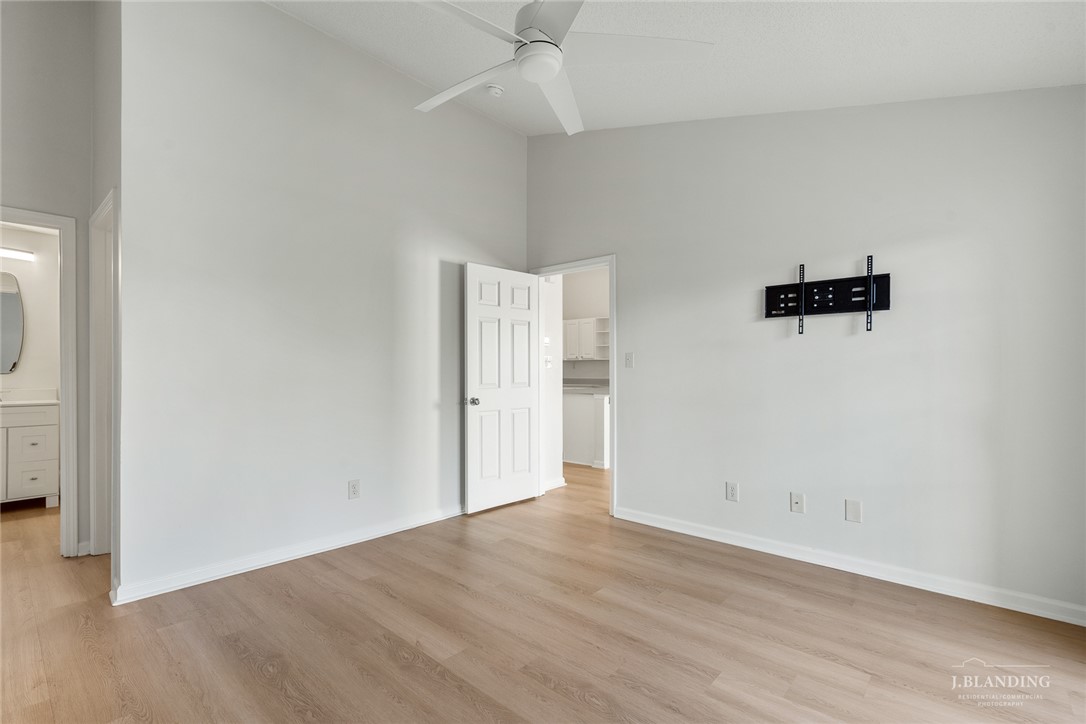 111 Wexford Drive, Unit 303 Anderson, SC 29621 - Photo 17 of 22