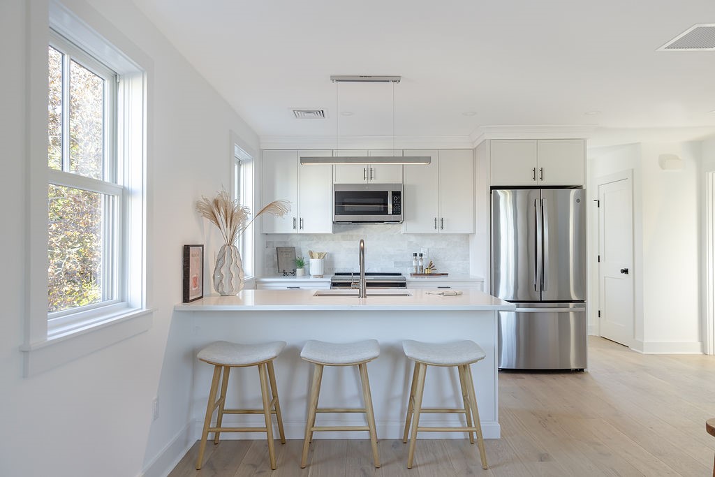 84 Allston Avenue Middletown, RI 02842 - Photo 36 of 50