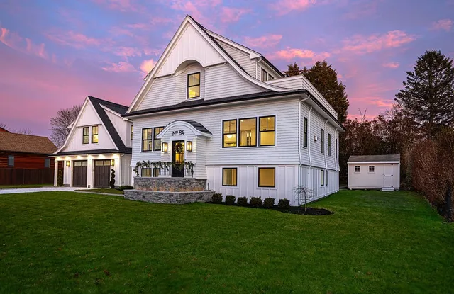 $2,839,000 | 84 Allston Avenue, Middletown, RI 02842