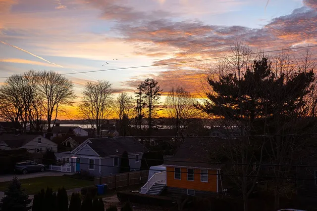 $2,839,000 | 84 Allston Avenue, Middletown, RI 02842