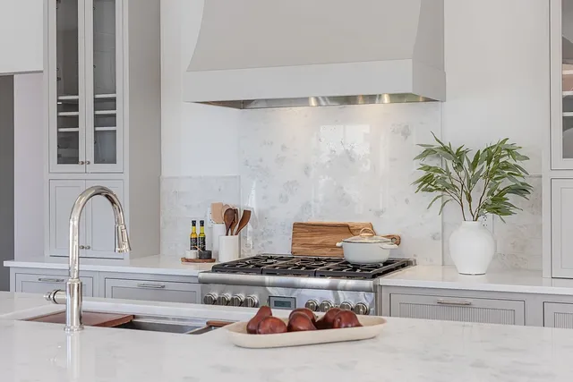 $2,839,000 | 84 Allston Avenue, Middletown, RI 02842