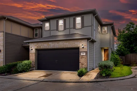 $300,000 | 2102 Red Cedar Ridge Way, Houston, TX 77080