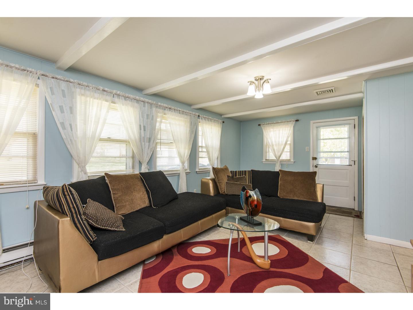 465 Rose Valley Road Southampton, PA 18966 - Photo 10 of 24 Family Room