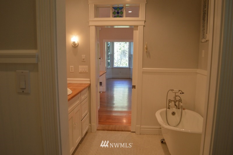1560 Chicken Coop Road Sequim, WA 98382 - Photo 14 of 25 Gallery Image 14