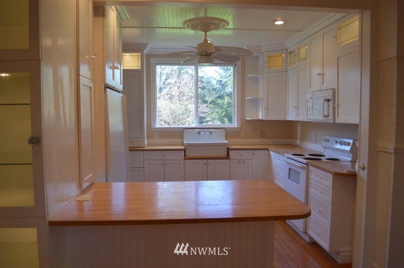 1560 Chicken Coop Road Sequim, WA 98382 - Photo 8 of 25 Gallery Image 8