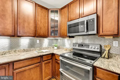 $389,000 | 5040 1st Street Northwest, Unit 401, Washington, DC 20011