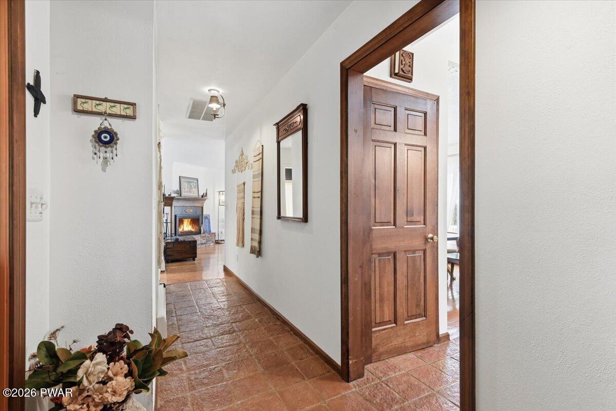 106 Chippy Cole Road Milford, PA 18337 - Photo 8 of 87