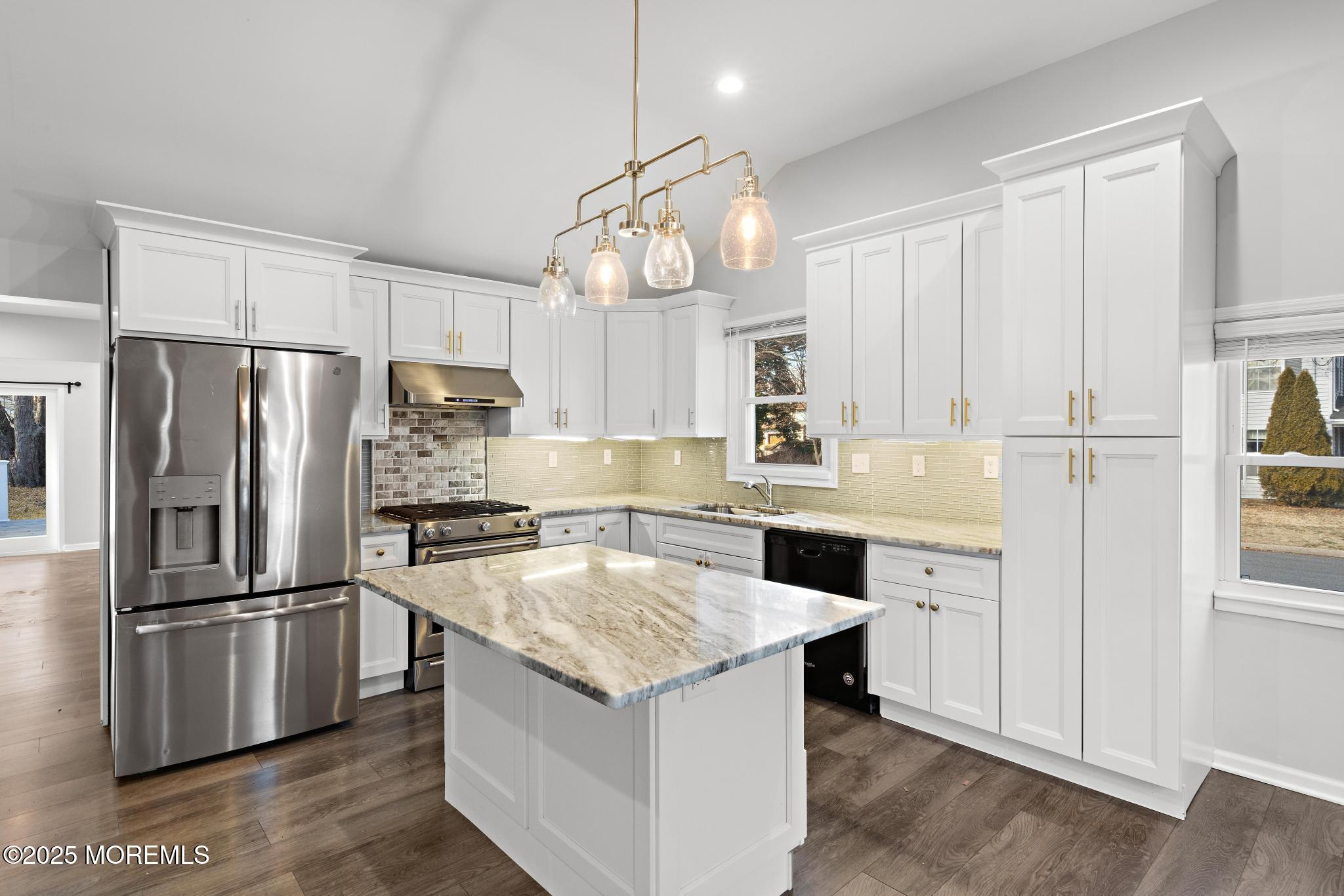 34 Forrest Avenue Rumson, NJ 07760 - Photo 14 of 51 34Forrest-37