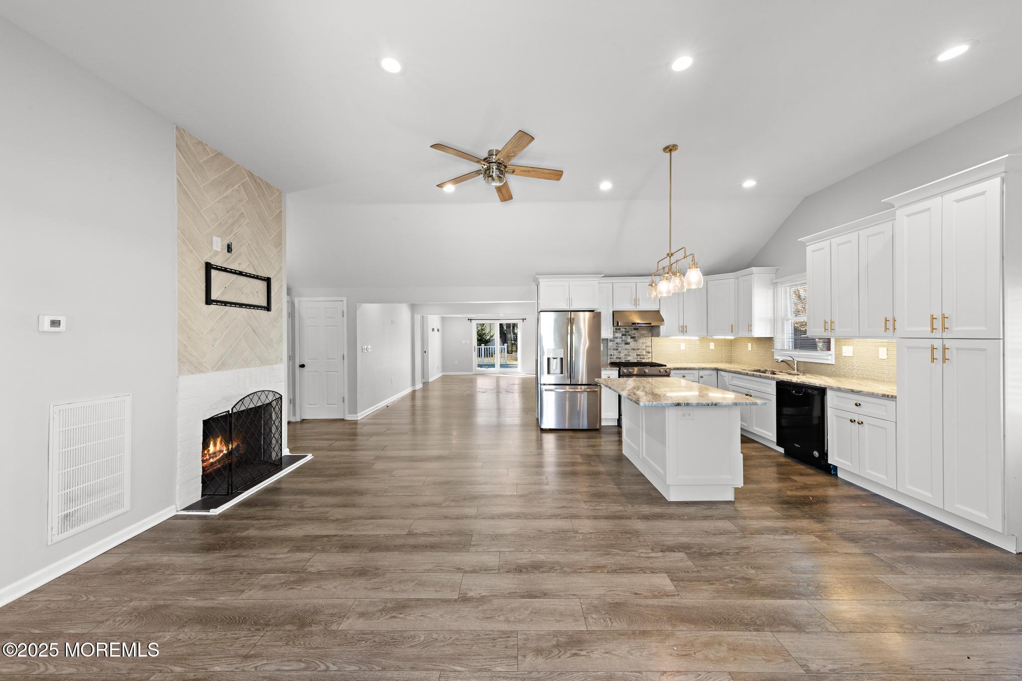 34 Forrest Avenue Rumson, NJ 07760 - Photo 8 of 51 34Forrest-26