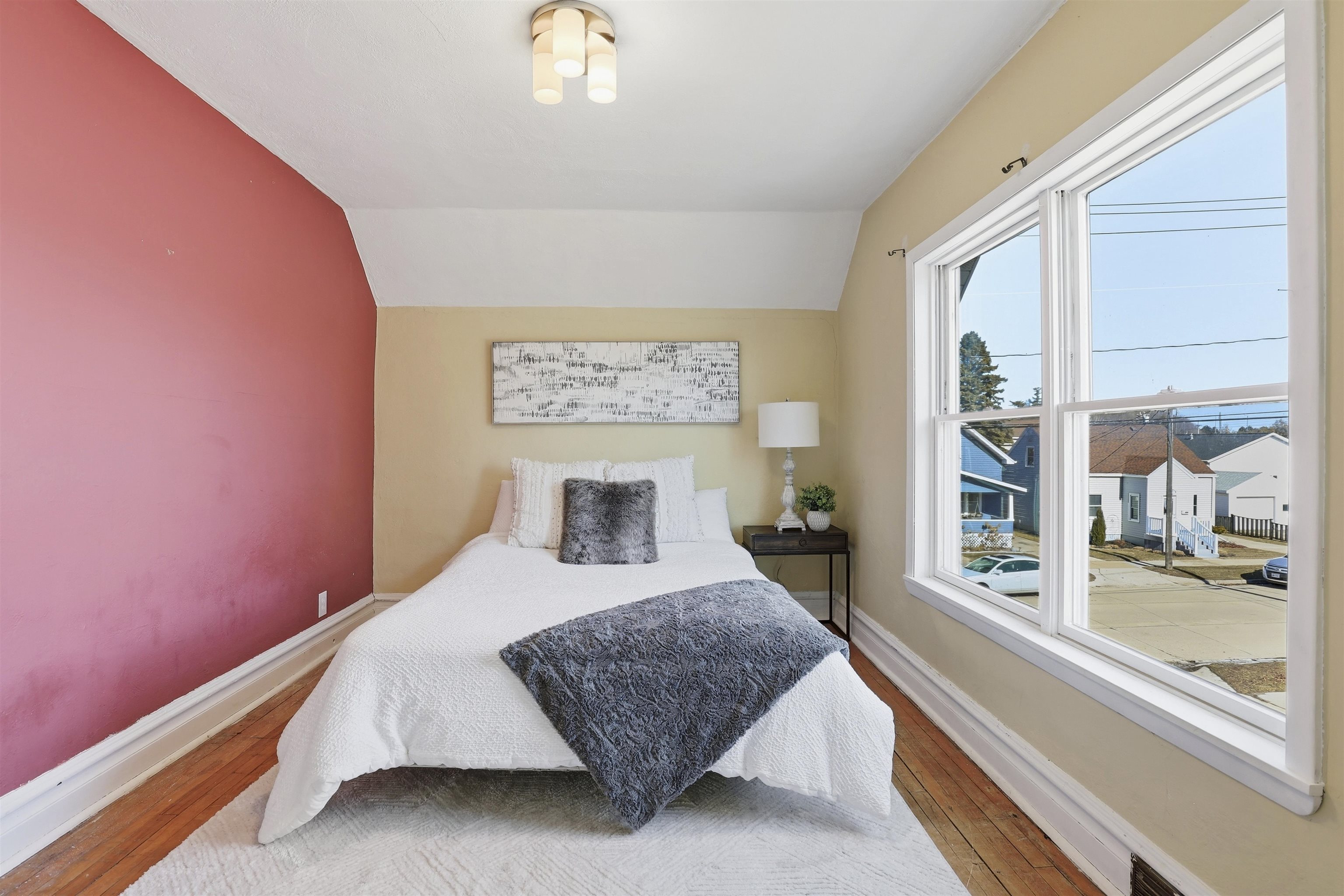 2023 Lincoln Street Two Rivers, WI 54241 - Photo 13 of 22