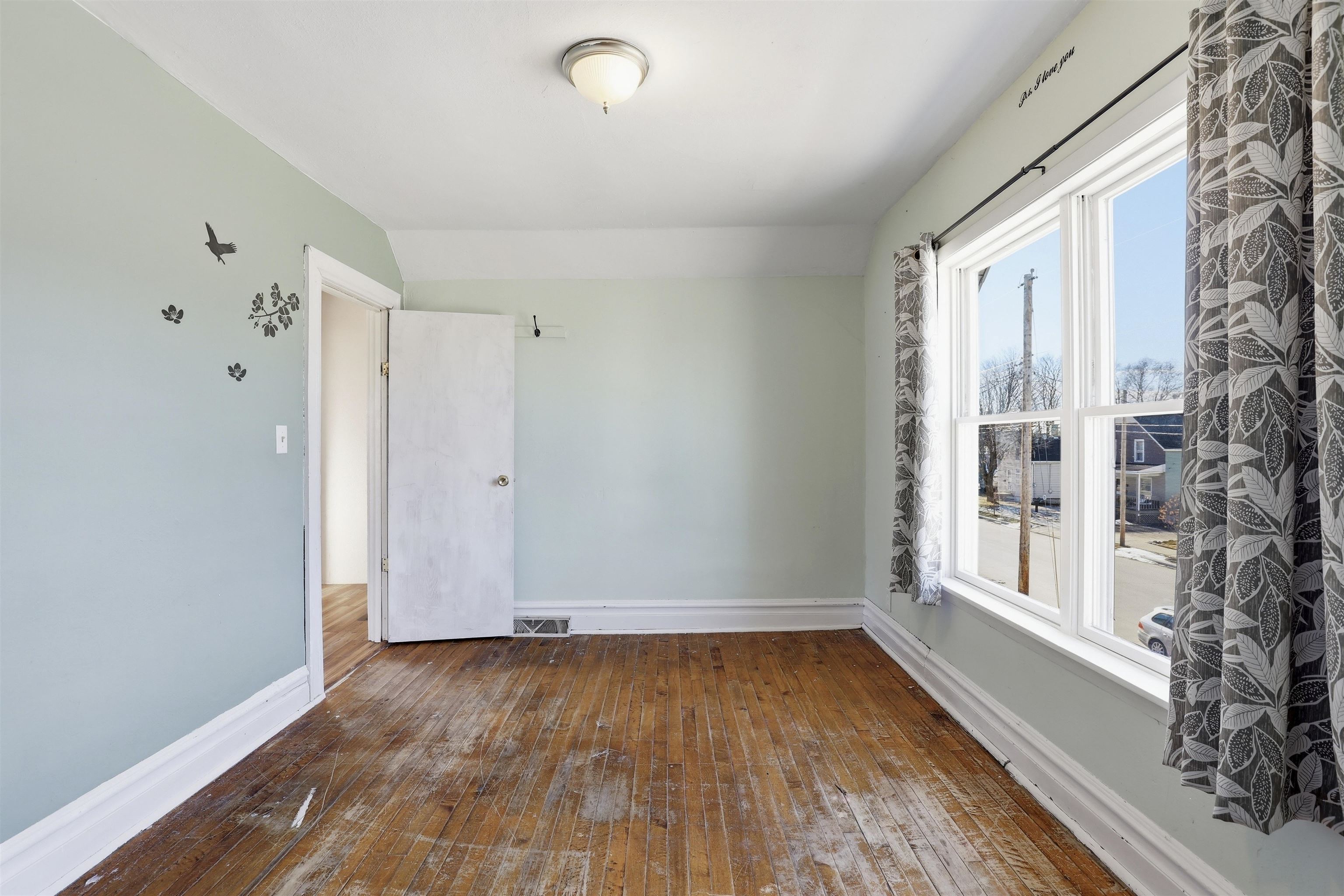 2023 Lincoln Street Two Rivers, WI 54241 - Photo 16 of 22