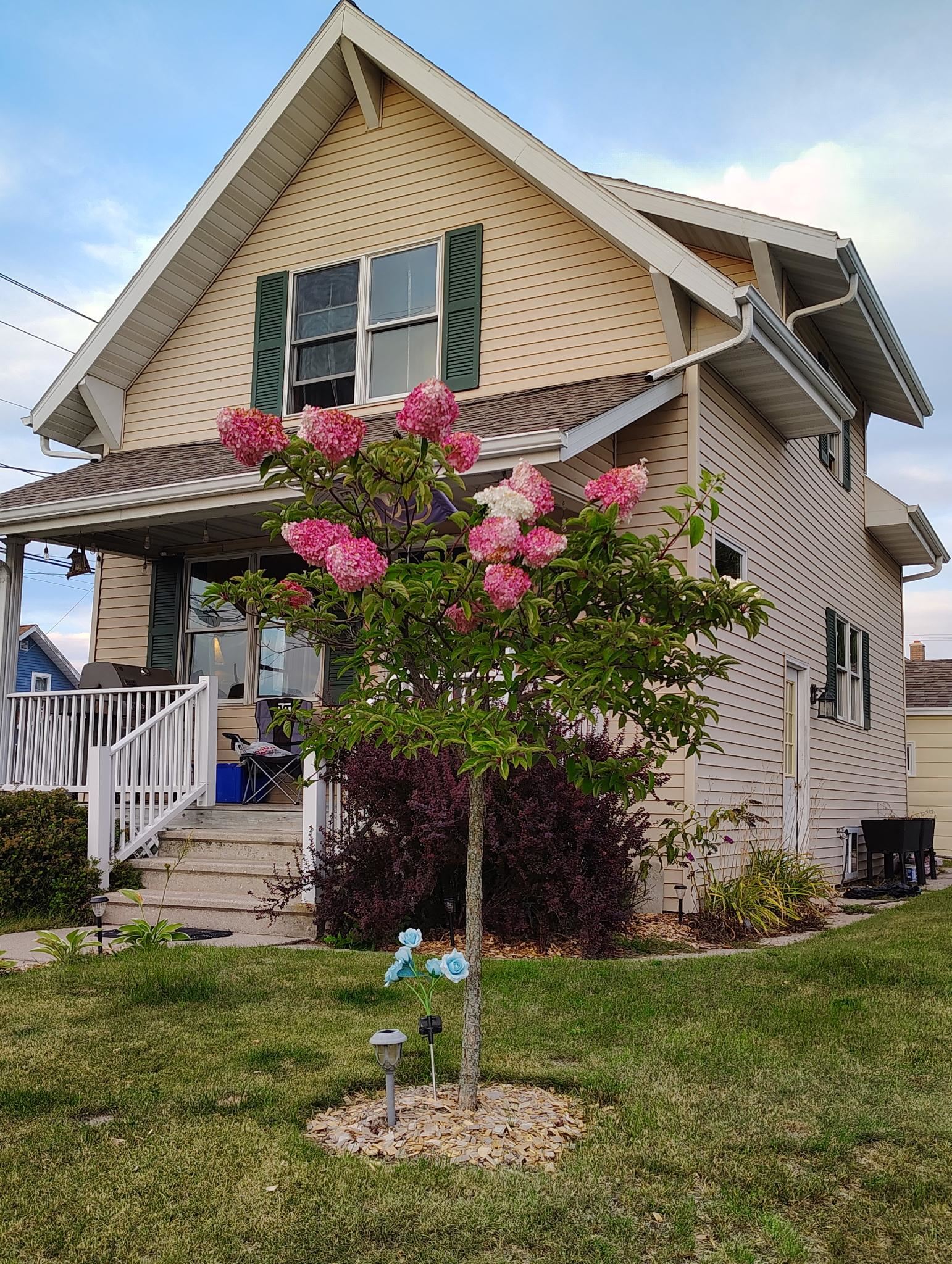 2023 Lincoln Street Two Rivers, WI 54241 - Photo 21 of 22