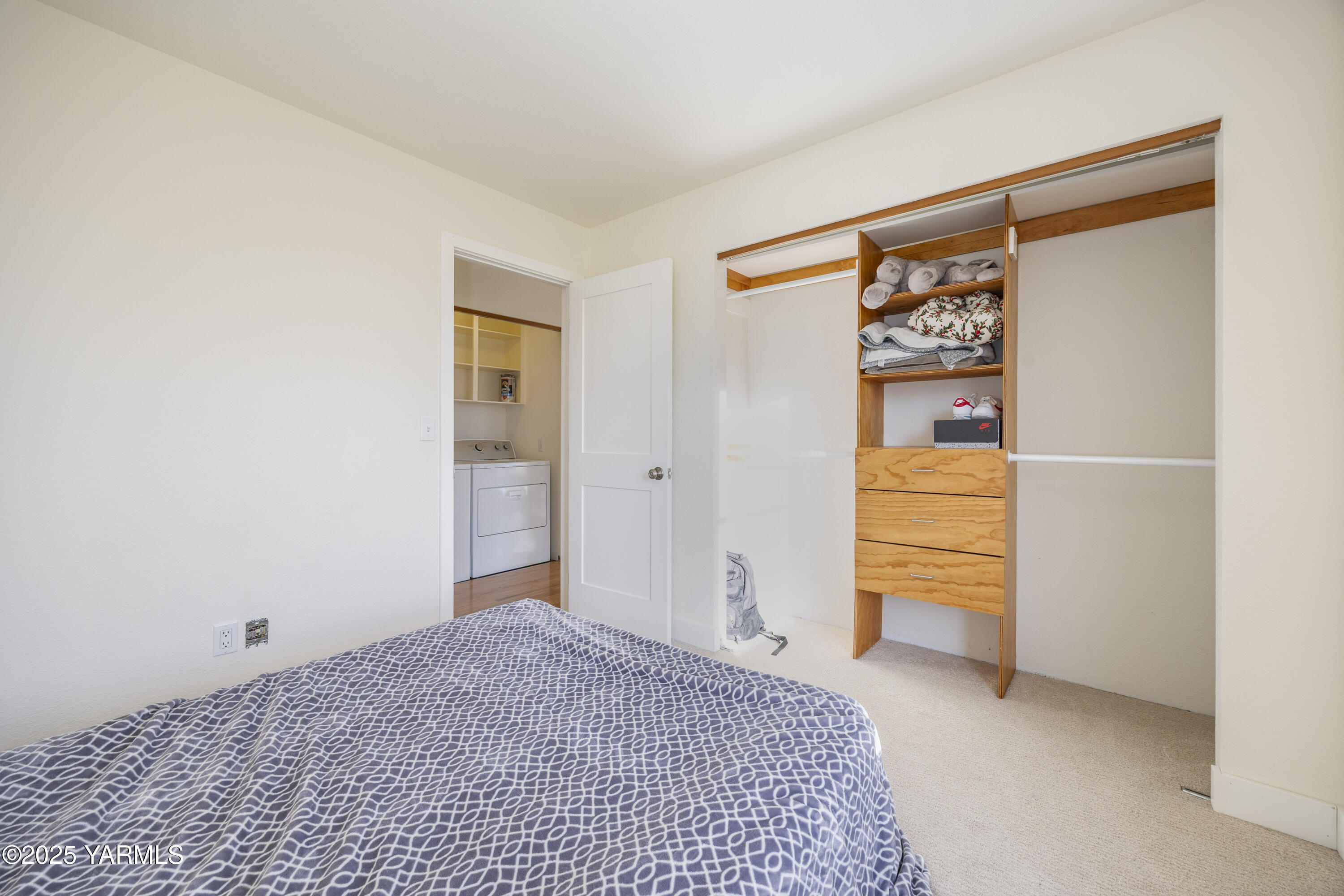 10240 Van Belle Road Sunnyside, WA 98944 - Photo 19 of 52 10240 Van Belle Rd 11.24.25 14