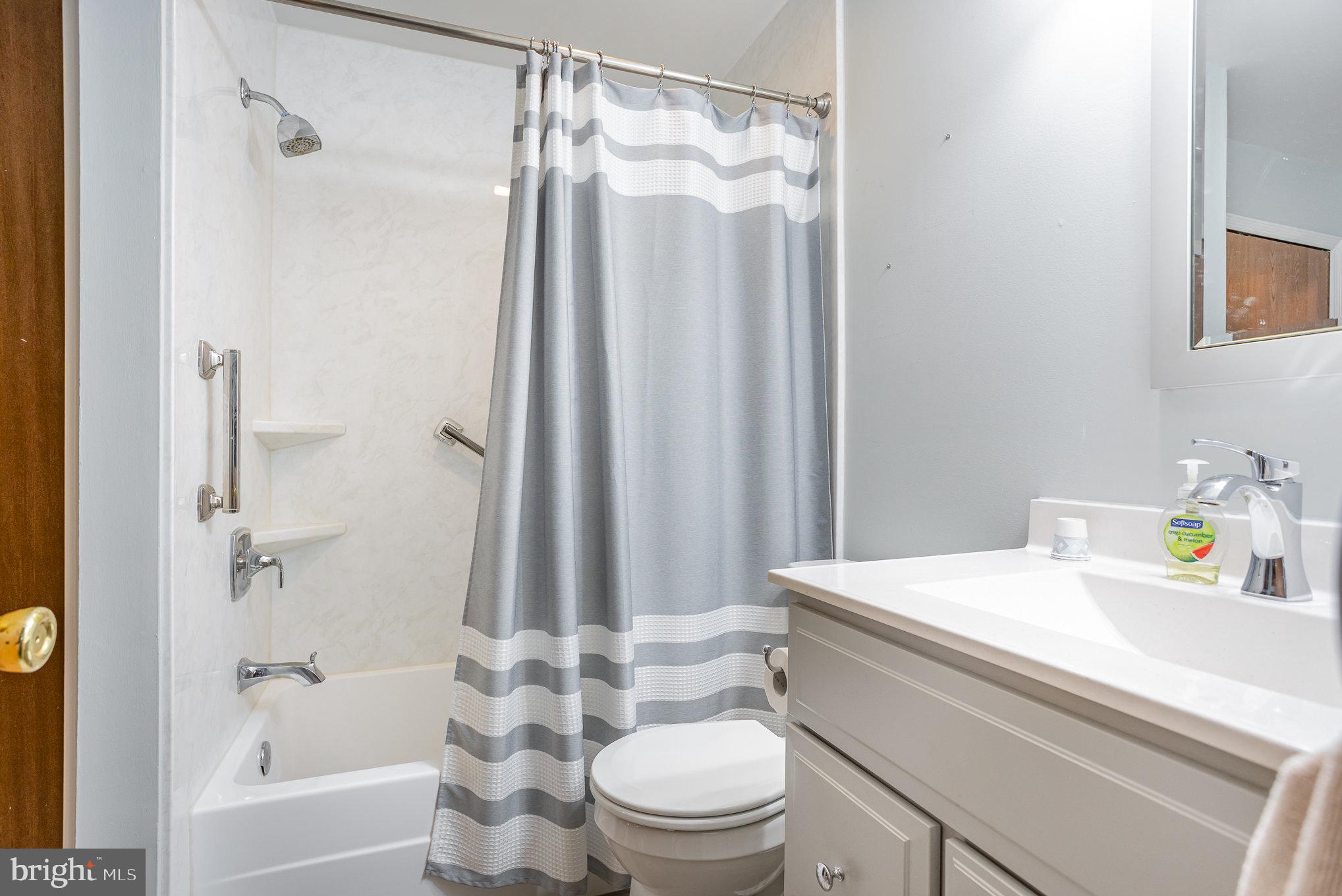 3 Julie Terrace Lititz, PA 17543 - Photo 15 of 31