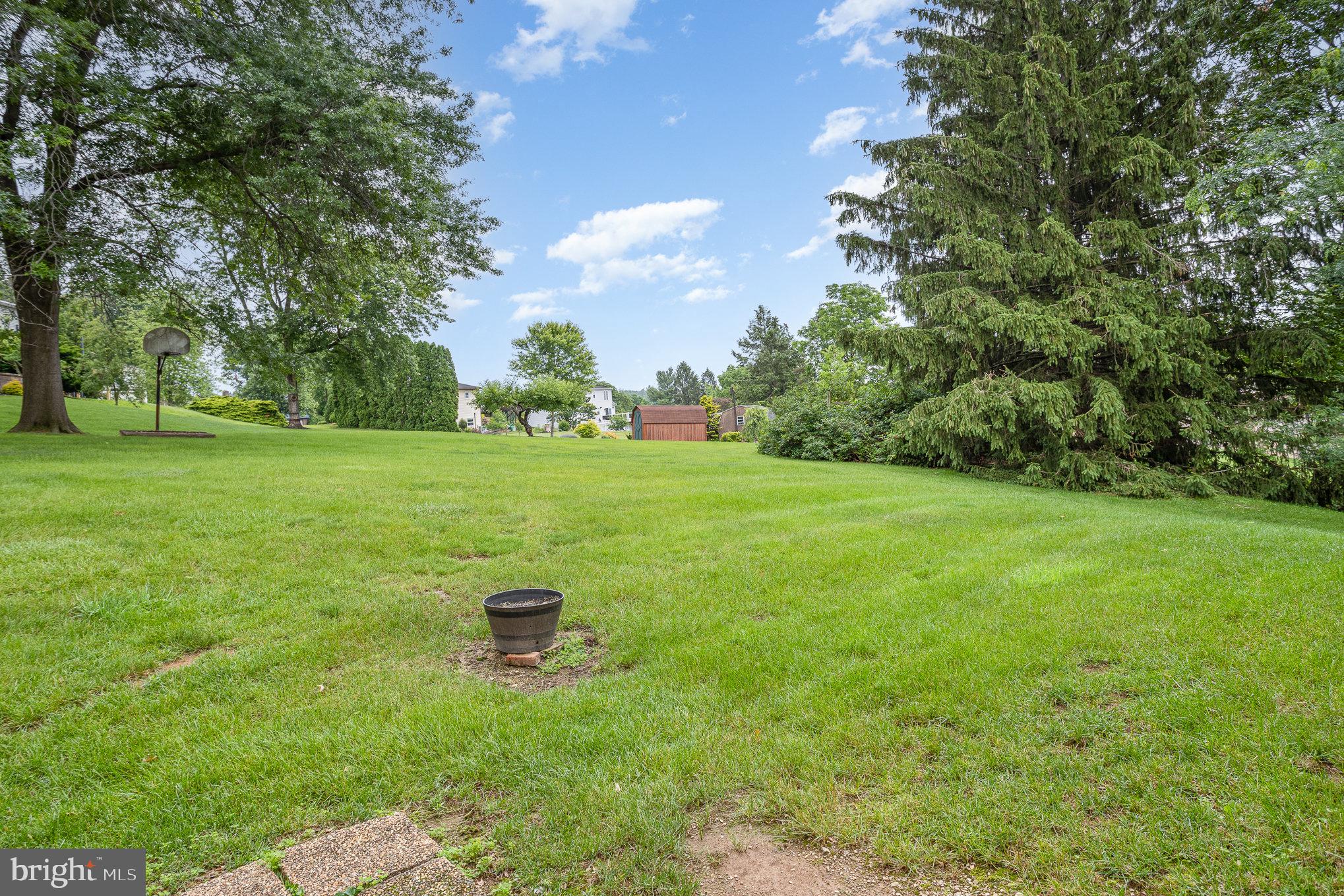 3 Julie Terrace Lititz, PA 17543 - Photo 24 of 31