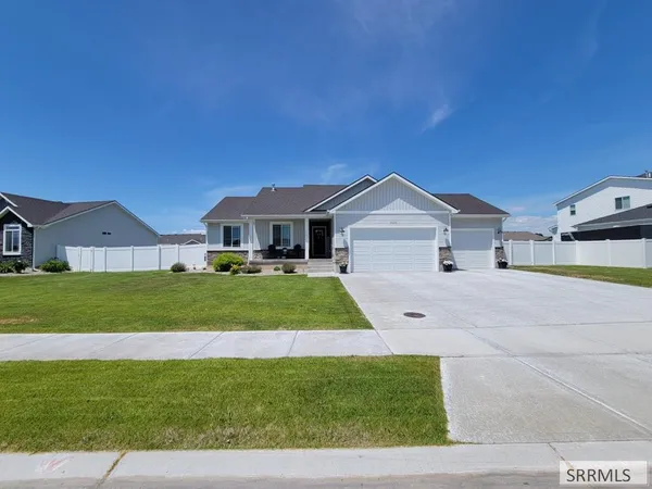 $467,900 | 3965 North Barcelona Avenue, Idaho Falls, ID 83401
