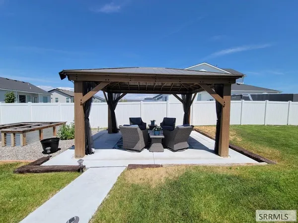 $467,900 | 3965 North Barcelona Avenue, Idaho Falls, ID 83401