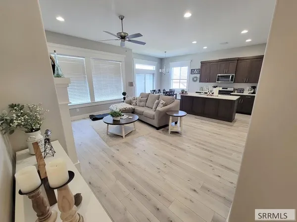 $467,900 | 3965 North Barcelona Avenue, Idaho Falls, ID 83401
