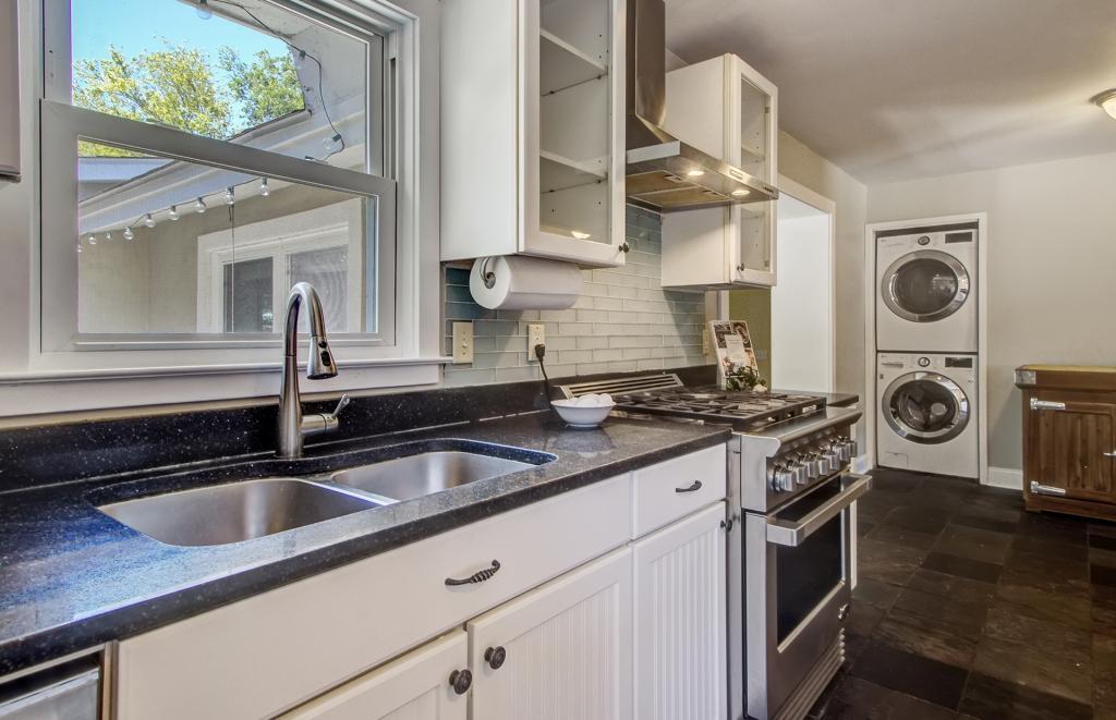 1312 Garrison Street Charleston, SC 29412 - Photo 13 of 38 14