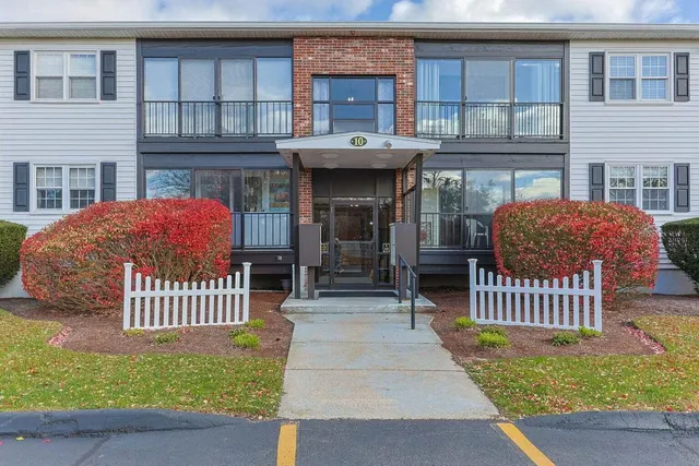$290,000 | 10 Candlewood Lane, Unit 2, Dennis Port, MA 02639