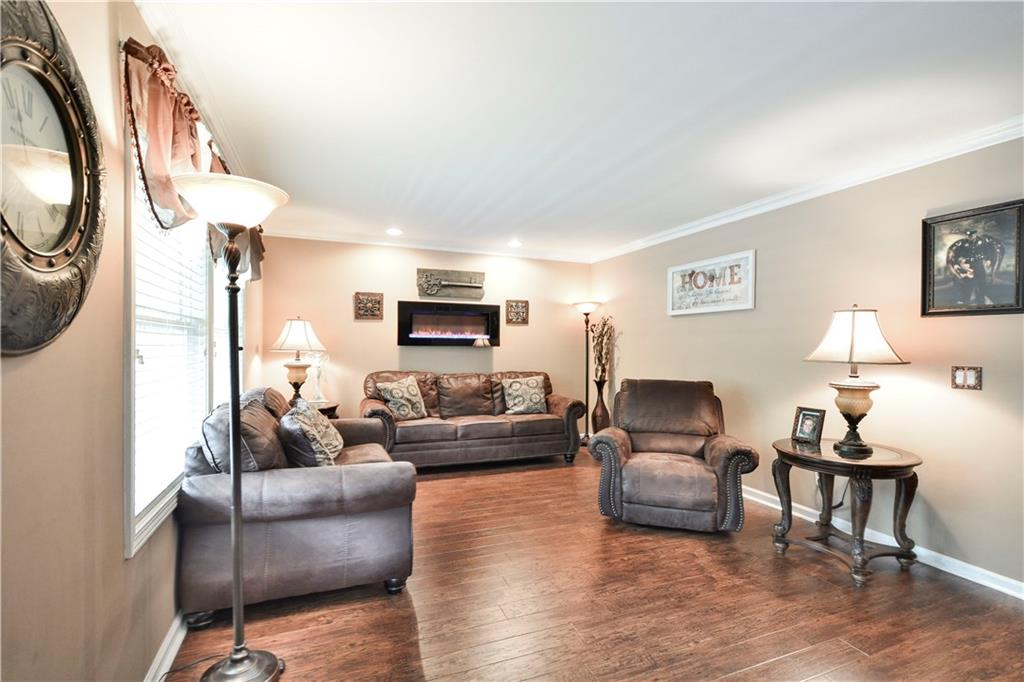 549 Chapel Road Aliquippa, PA 15001 - Photo 4 of 22 Gallery Image 4